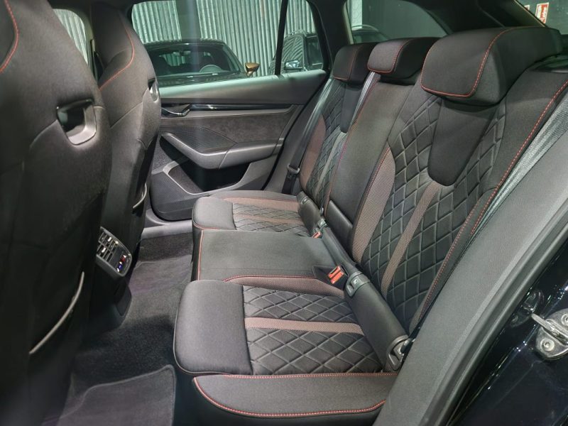 SKODA OCTAVIA Combi RS First Edition 2.0 TSi 245 DSG*VIRTUAL*CAMERA*CANTON*