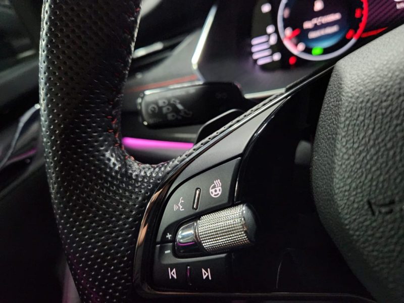 SKODA OCTAVIA Combi RS First Edition 2.0 TSi 245 DSG*VIRTUAL*CAMERA*CANTON*