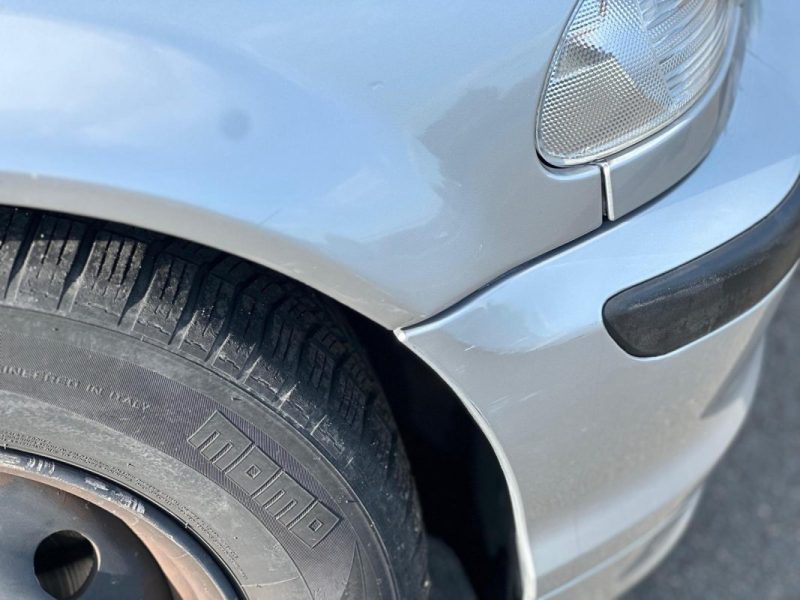 BMW SERIE 3 E46 PHASE 1 / ESSENCE / 5 PORTES / BOITE MANUELLE / REVISION COMPLETE OK