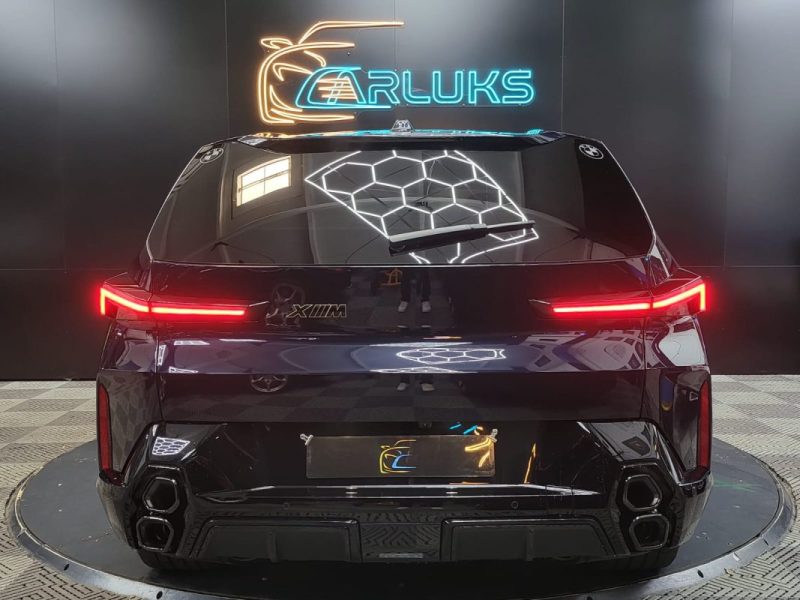 BMW XM 4.4 V8 HYBRID 4WD CARBON SCHWARZ 653 cv