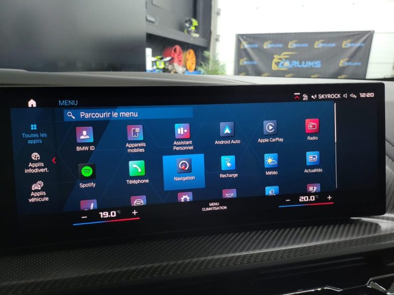 BMW XM 4.4 V8 HYBRID 4WD CARBON SCHWARZ 653 cv