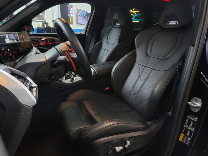 BMW XM 4.4 V8 HYBRID 4WD CARBON SCHWARZ 653 cv