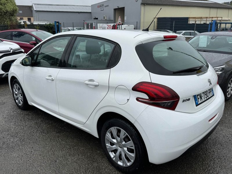 PEUGEOT 208 1.5 HDi 100ch 2 PLACES