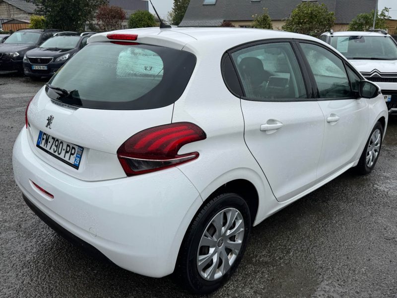 PEUGEOT 208 1.5 HDi 100ch 2 PLACES