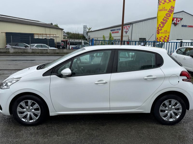 PEUGEOT 208 1.5 HDi 100ch 2 PLACES