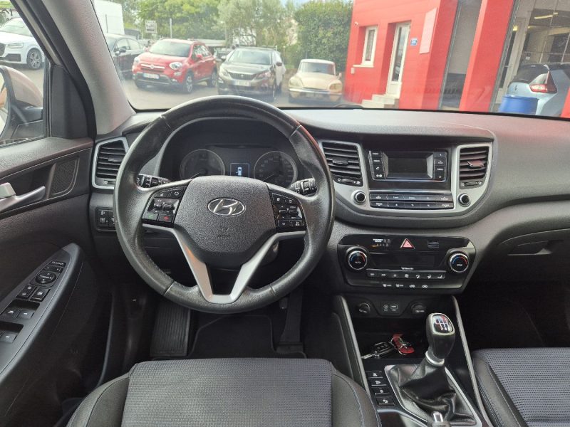 HYUNDAI TUCSON 2015