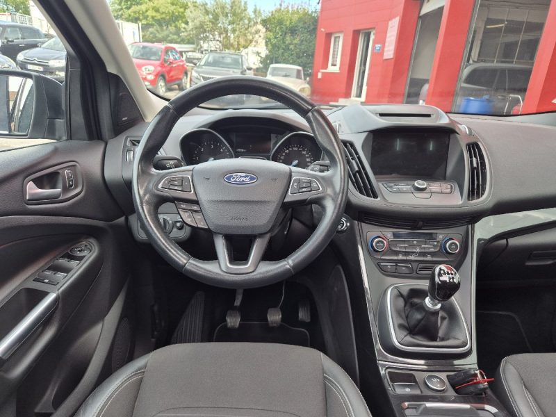 FORD KUGA 1.5 TDCI 120 S&S TITANIUM 