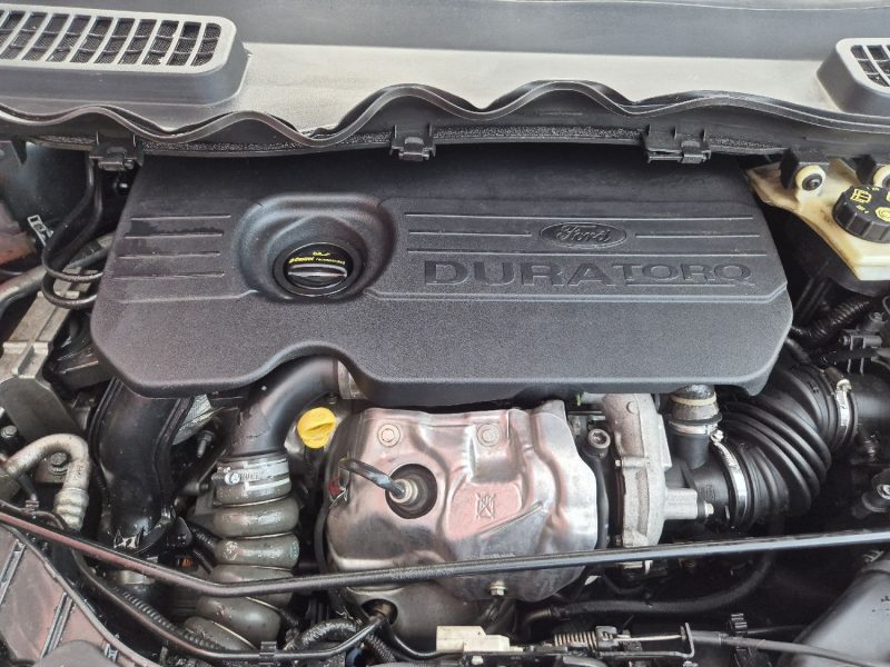 FORD KUGA 1.5 TDCI 120 S&S TITANIUM 