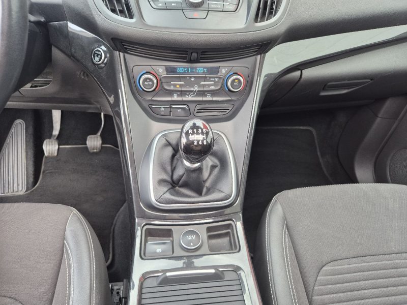 FORD KUGA 1.5 TDCI 120 S&S TITANIUM 