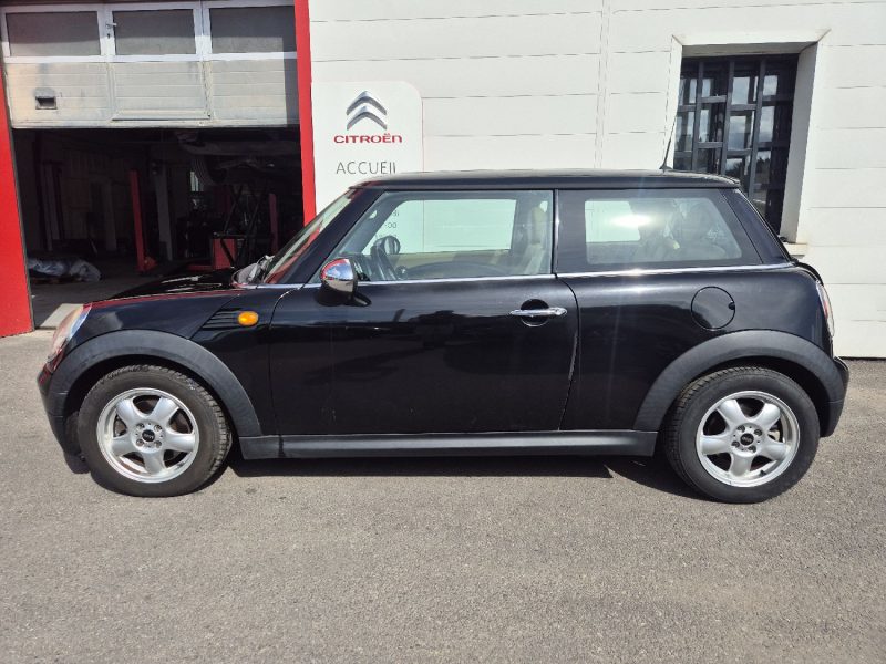MINI MINI 2 R56 1.6i - 16V COOPER