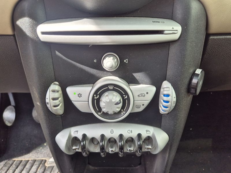 MINI MINI 2 R56 1.6i - 16V COOPER