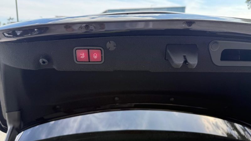 MERCEDES CLASSE C 300 DE AMG LINE 2021