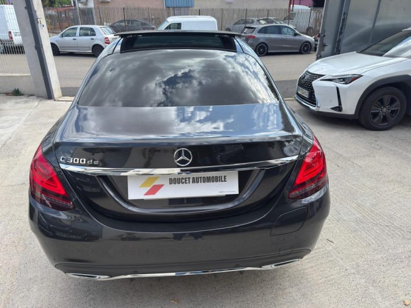 MERCEDES CLASSE C 300 DE AMG LINE 2021
