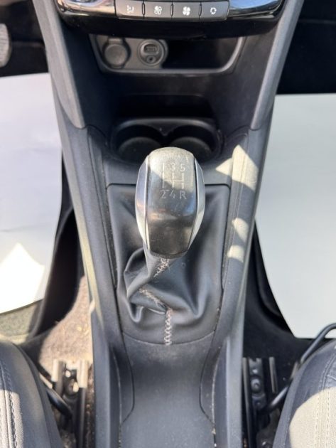 PEUGEOT 208 1.2 VTI ALLURE