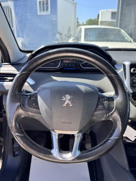 PEUGEOT 208 1.2 VTI ALLURE