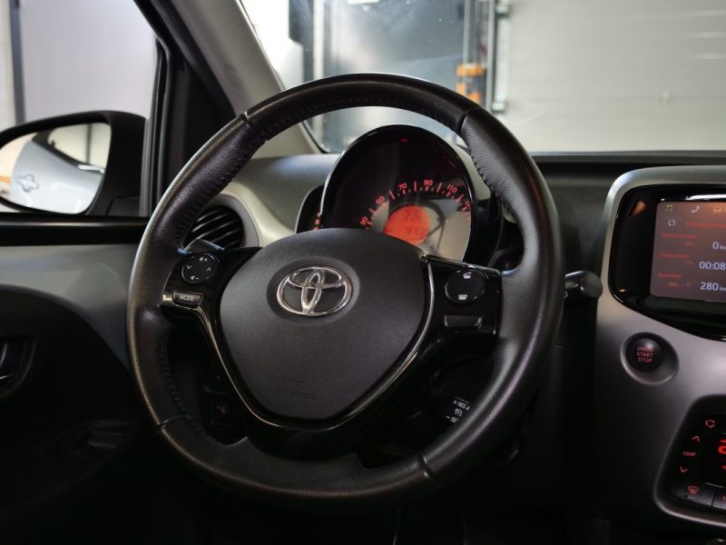 TOYOTA AYGO (_B4_) 2016