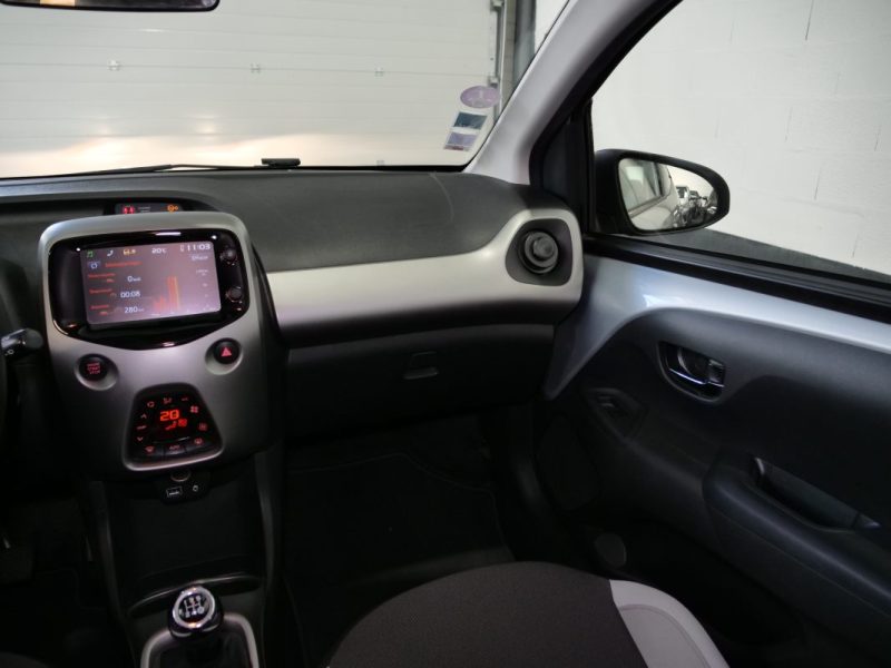 TOYOTA AYGO (_B4_) 2016