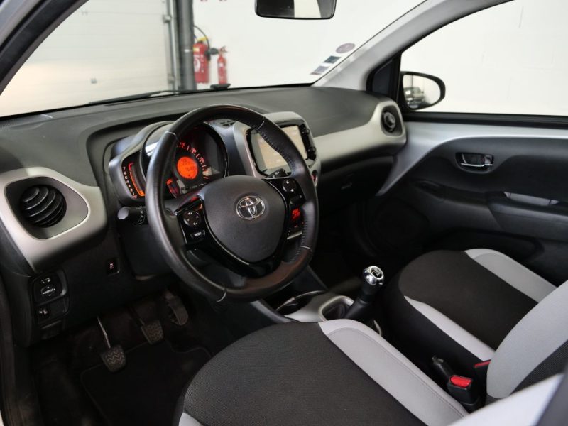 TOYOTA AYGO (_B4_) 2016