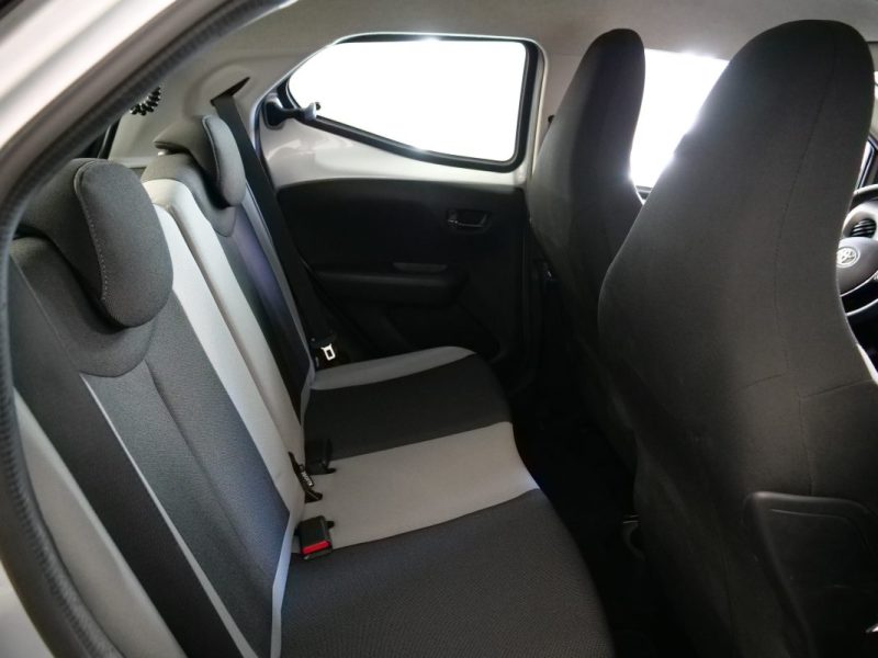 TOYOTA AYGO (_B4_) 2016