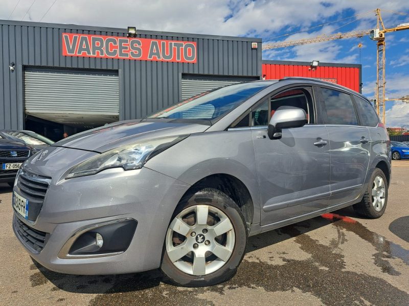PEUGEOT 5008 1.6 BlueHDi 120ch S&S Style 7 Places
