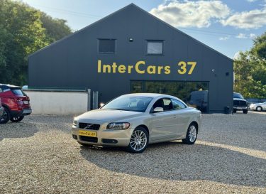 VOLVO C70 2.4 Summum Coupé Cabriolet 170 ch BVA