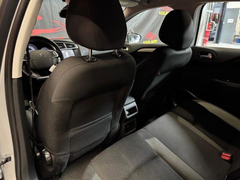 CITROEN C4 1.2i 110ch Shine 