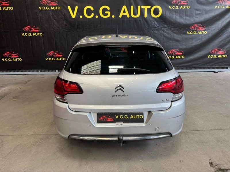 CITROEN C4 1.2i 110ch Shine 