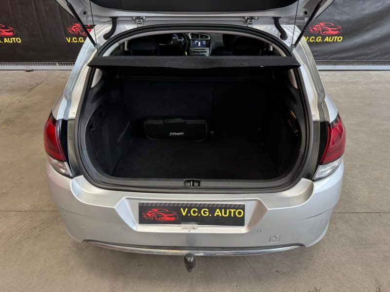 CITROEN C4 1.2i 110ch Shine 