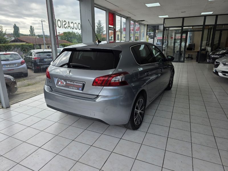 PEUGEOT 308 2015