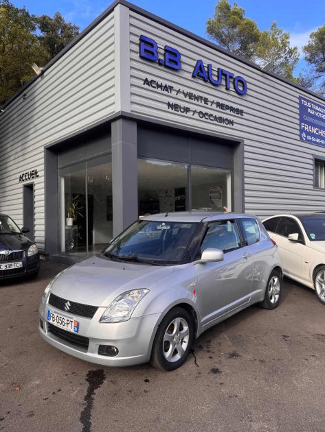 SUZUKI SWIFT 1.3 GLX 