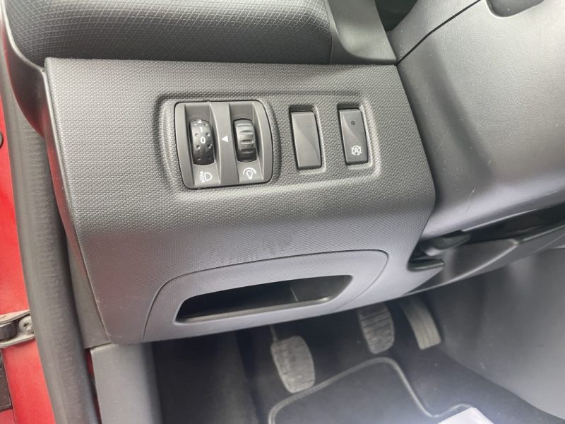 RENAULT CLIO IV 0.9 TCE 90 ENERGY DYNAMIQUE ECO2 - CHAINE DISTRIB NEUVE - GARANTIE 12 MOIS