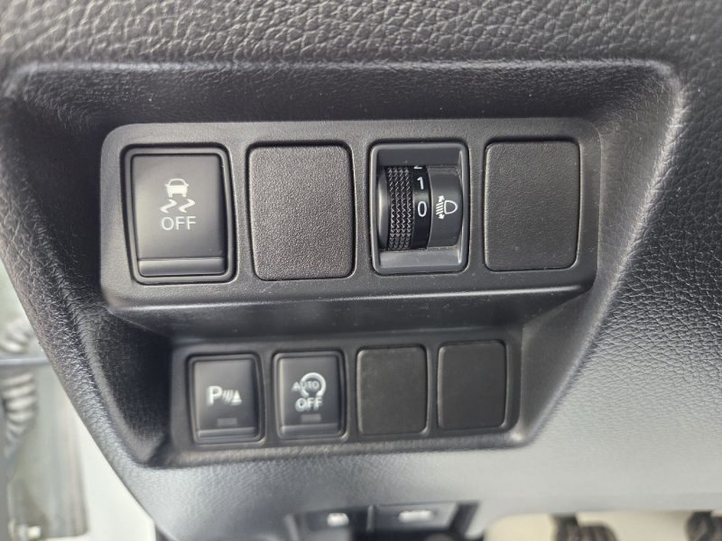 NISSAN QASHQAI 1.2L DIG-T 115CV VISIA CRIT'AIR 1 2014