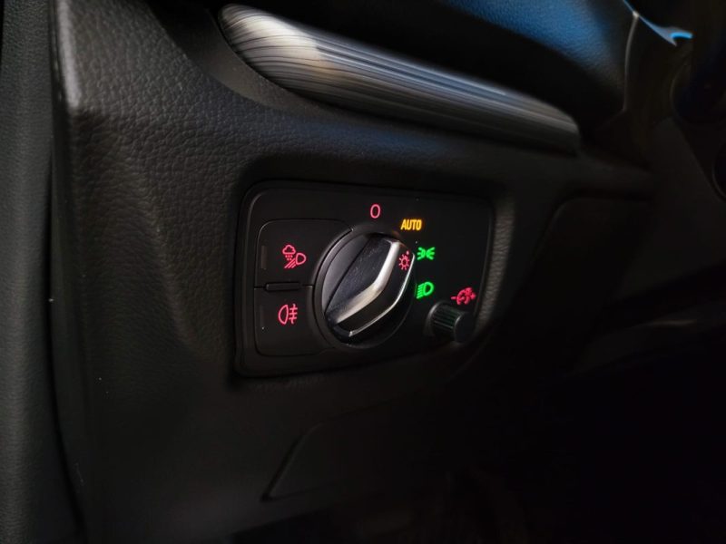 AUDI A3 SPORTBACK 1.4 TFSI 125ch AMBITION S tronic 7