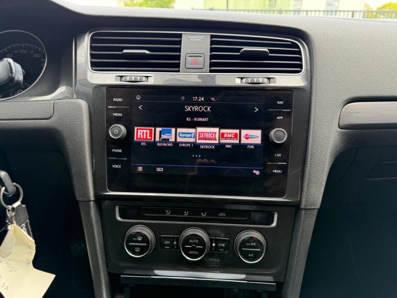 VOLKSWAGEN GOLF 7 1.6 TDI 115ch FAP BlueMotion 