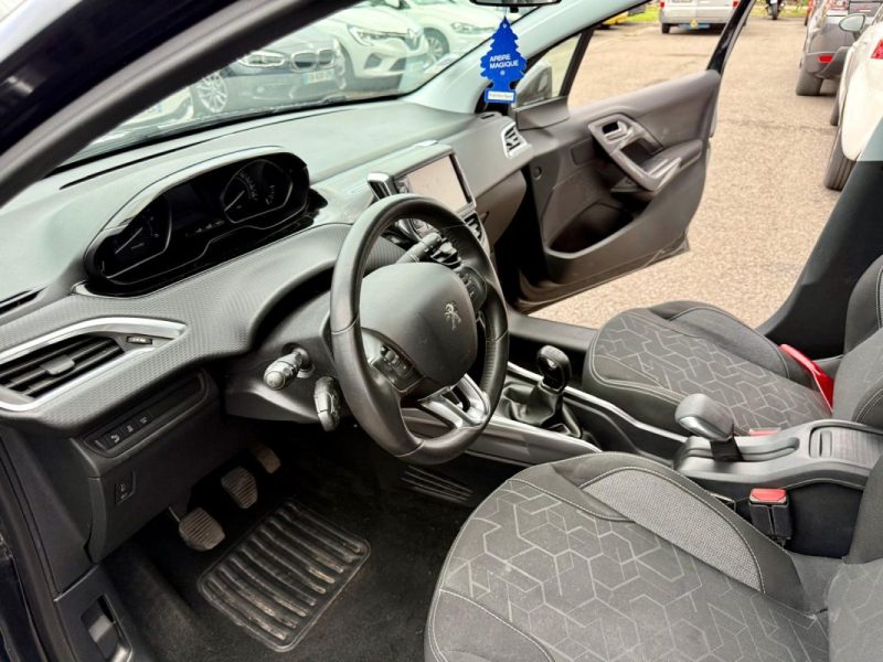 PEUGEOT 2008 1.6 BlueHDi 100ch 