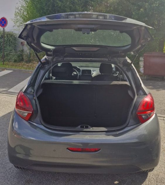 PEUGEOT 208 1.2 THP 82CV ACTVE 2015