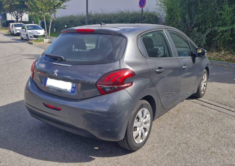 PEUGEOT 208 1.2 THP 82CV ACTVE 2015