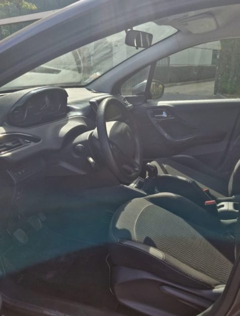 PEUGEOT 208 1.2 THP 82CV ACTVE 2015