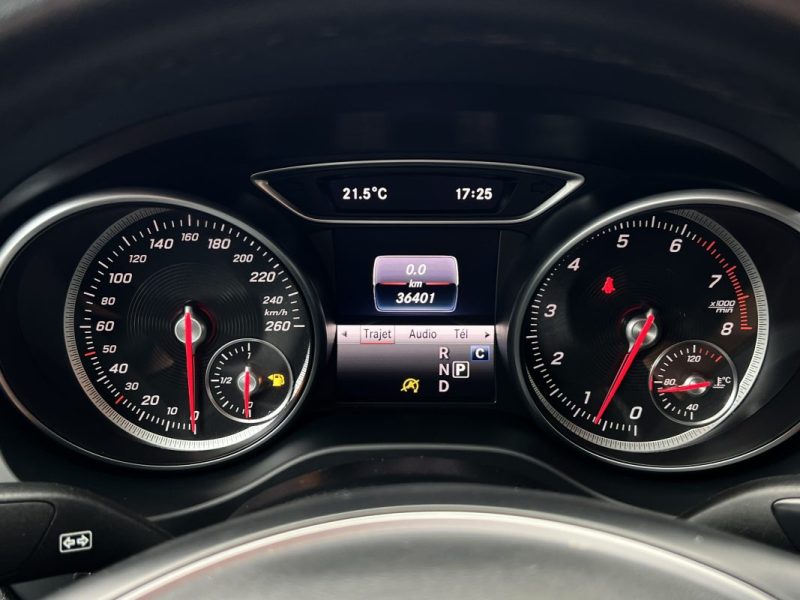 MERCEDES CLASSE CLA 180 1.6 i 122 Cv BOITE AUTOMATIQUE / 36 400 Kms CRIT AIR 1 - GARANTIE 1 AN
