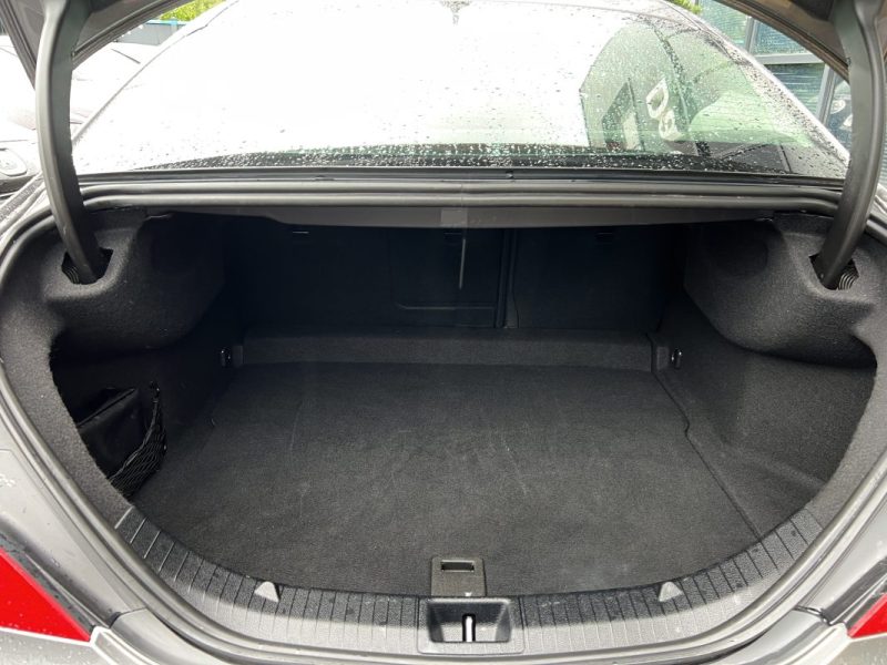 MERCEDES CLASSE CLA 180 1.6 i 122 Cv BOITE AUTOMATIQUE / 36 400 Kms CRIT AIR 1 - GARANTIE 1 AN