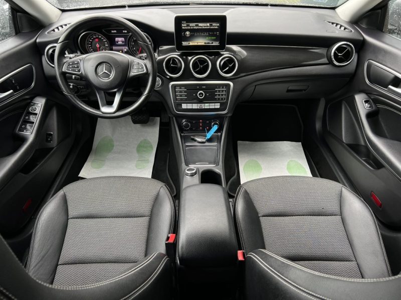 MERCEDES CLASSE CLA 180 1.6 i 122 Cv BOITE AUTOMATIQUE / 36 400 Kms CRIT AIR 1 - GARANTIE 1 AN