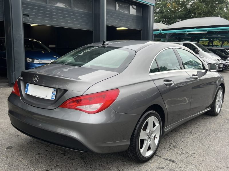 MERCEDES CLASSE CLA 180 1.6 i 122 Cv BOITE AUTOMATIQUE / 36 400 Kms CRIT AIR 1 - GARANTIE 1 AN