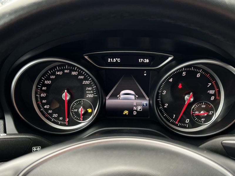 MERCEDES CLASSE CLA 180 1.6 i 122 Cv BOITE AUTOMATIQUE / 36 400 Kms CRIT AIR 1 - GARANTIE 1 AN