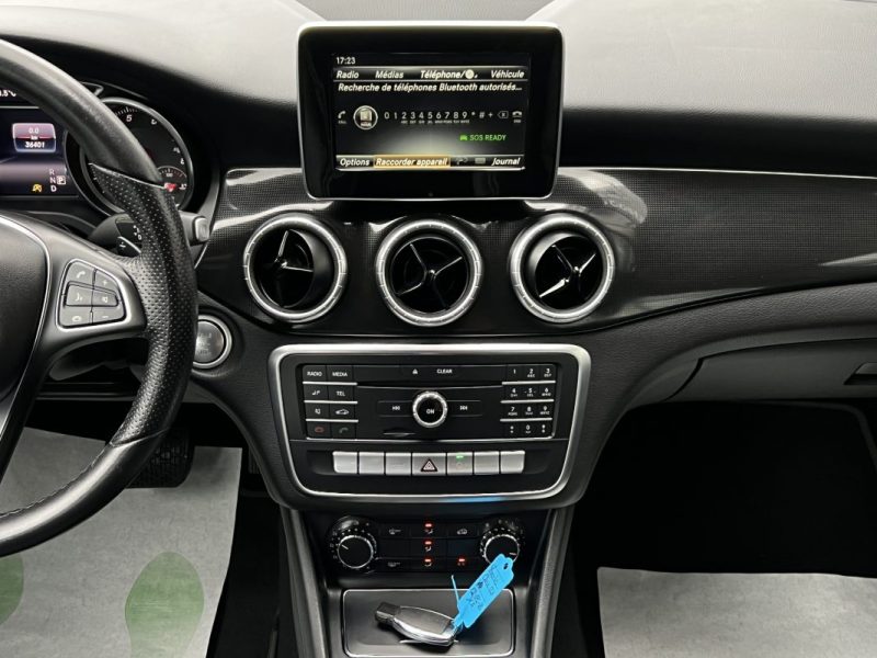MERCEDES CLASSE CLA 180 1.6 i 122 Cv BOITE AUTOMATIQUE / 36 400 Kms CRIT AIR 1 - GARANTIE 1 AN