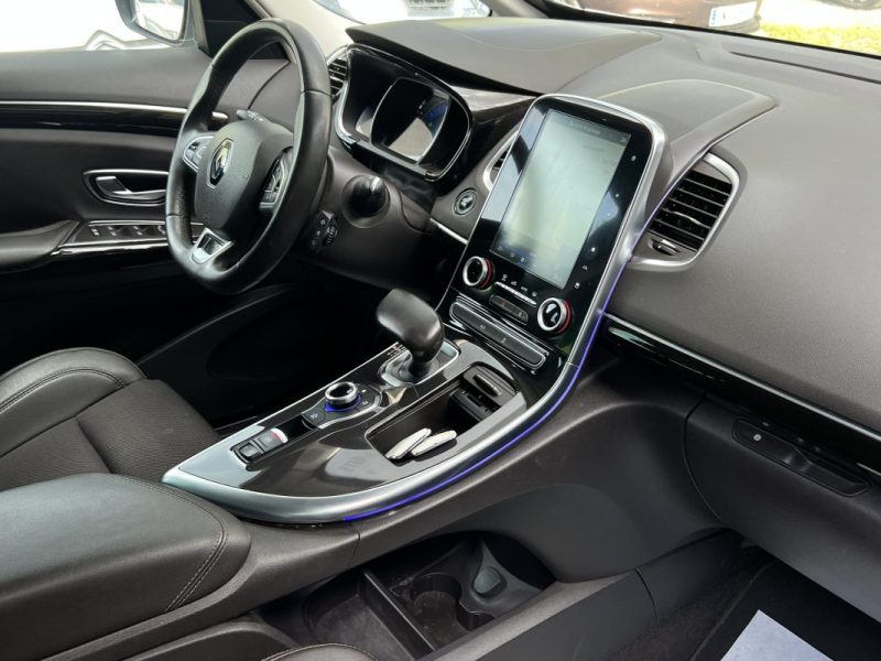 RENAULT ESPACE 5 V INTENS 1.6 DCI 160 Cv BOITE AUTOMATIQUE / ECRAN GPS TACTILE - GARANTIE 1 AN