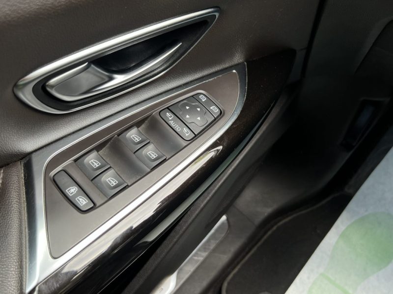 RENAULT ESPACE 5 V INTENS 1.6 DCI 160 Cv BOITE AUTOMATIQUE / ECRAN GPS TACTILE - GARANTIE 1 AN