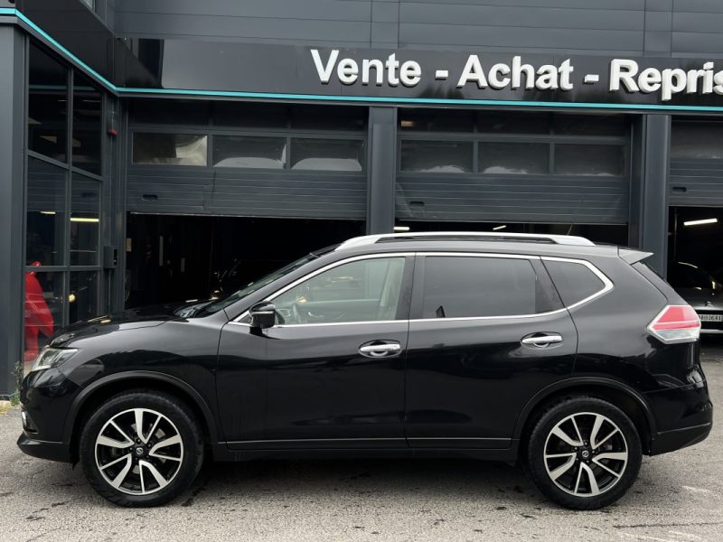 NISSAN X-TRAIL II N-CONNECTA 1.6 DCI 130 Cv 7 PLACES / TOIT OUVRANT ATTELAGE GPS - GARANTIE 1 AN