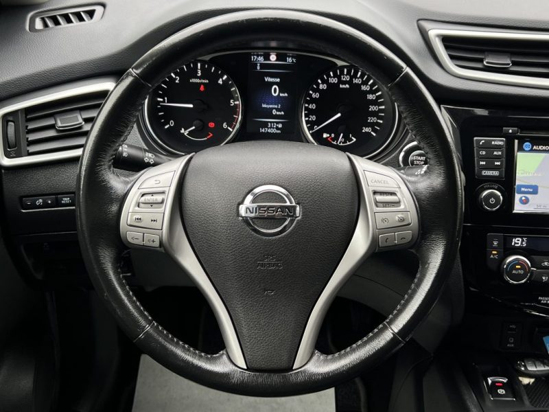 NISSAN X-TRAIL II N-CONNECTA 1.6 DCI 130 Cv 7 PLACES / TOIT OUVRANT ATTELAGE GPS - GARANTIE 1 AN