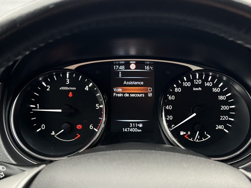 NISSAN X-TRAIL II N-CONNECTA 1.6 DCI 130 Cv 7 PLACES / TOIT OUVRANT ATTELAGE GPS - GARANTIE 1 AN