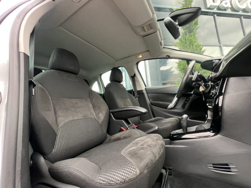 CITROEN C3 II EXCLUSIVE 1.4 VTI 95 Cv BOITE AUTO / TOIT PANO 49 200 Kms CRIT AIR 1 - GARANTIE 1 AN